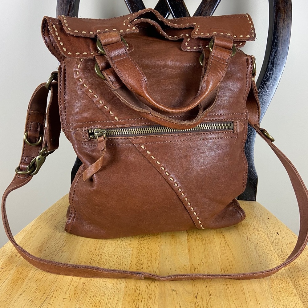 Lucky Brand Abbey Road Purse NWOT!